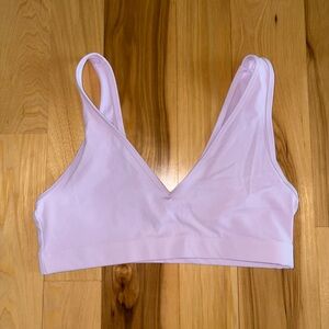 NWOT WeWoreWhat Lilac V-Cut Sports Bra